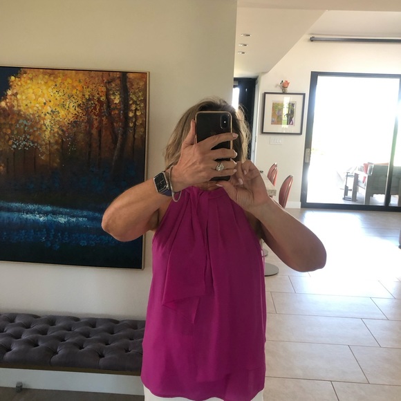 Trina Turk sleeveless blouse size small. - Picture 3 of 5